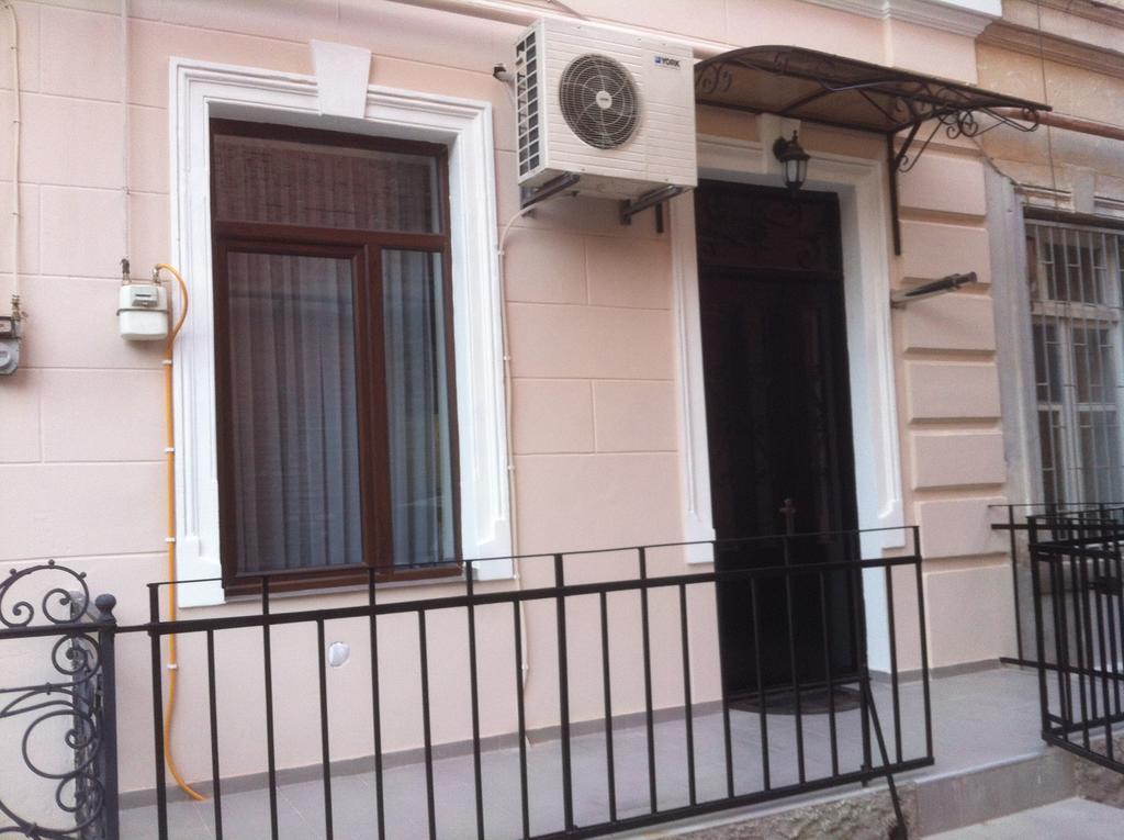 Comfortable Flat In Central Tbilissi Chambre photo